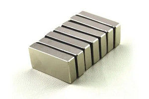 اندازه پوشش اپوکسی آهنرباهای متخلخل N42 دائمی NdFeB سفارشی شده است