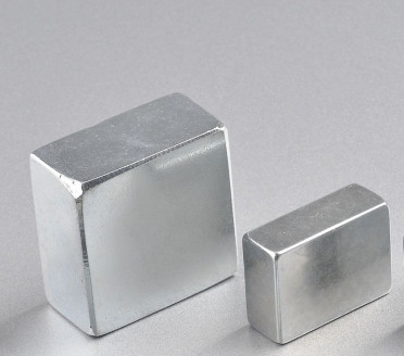 آهنرباهای NdFeB متخلخل فوق العاده قوی N30-N54 آهنرباهای خاکی کمیاب سفارشی