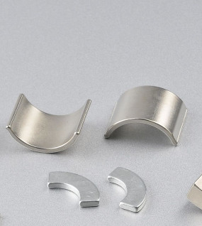 آهنرباهای NdFeB متخلخل فوق العاده قوی N30-N54 آهنرباهای خاکی کمیاب سفارشی
