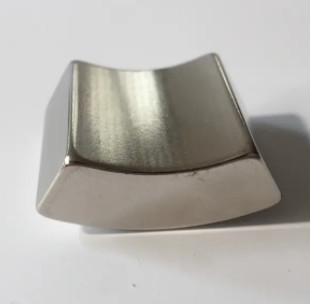 آهنرباهای دائمی قوی ISO9001 آهنرباهای خاکی کمیاب صنعتی سفارشی