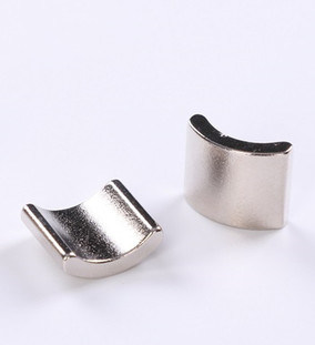 آهنرباهای دائمی خاکی کمیاب قوسی، آهنربای روتور نئودیمیوم NdFeB